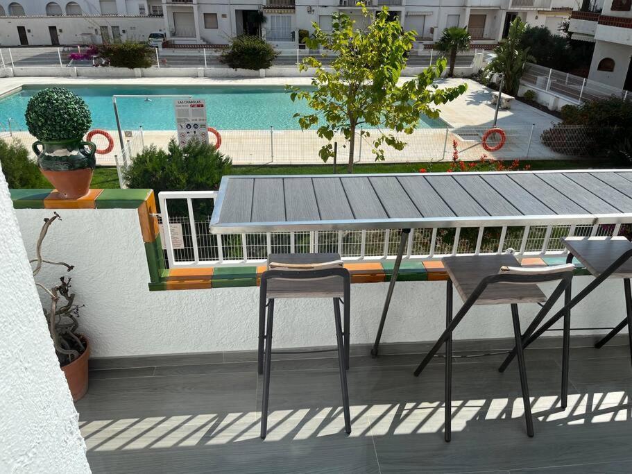 Le Canola Empuriabrava Port - 45M2 - Vue Piscine - Plage Centrale 500M- Parking Prive Gratuit מראה חיצוני תמונה